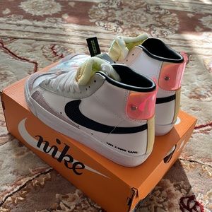 Nike Blazers ‘77 NWT